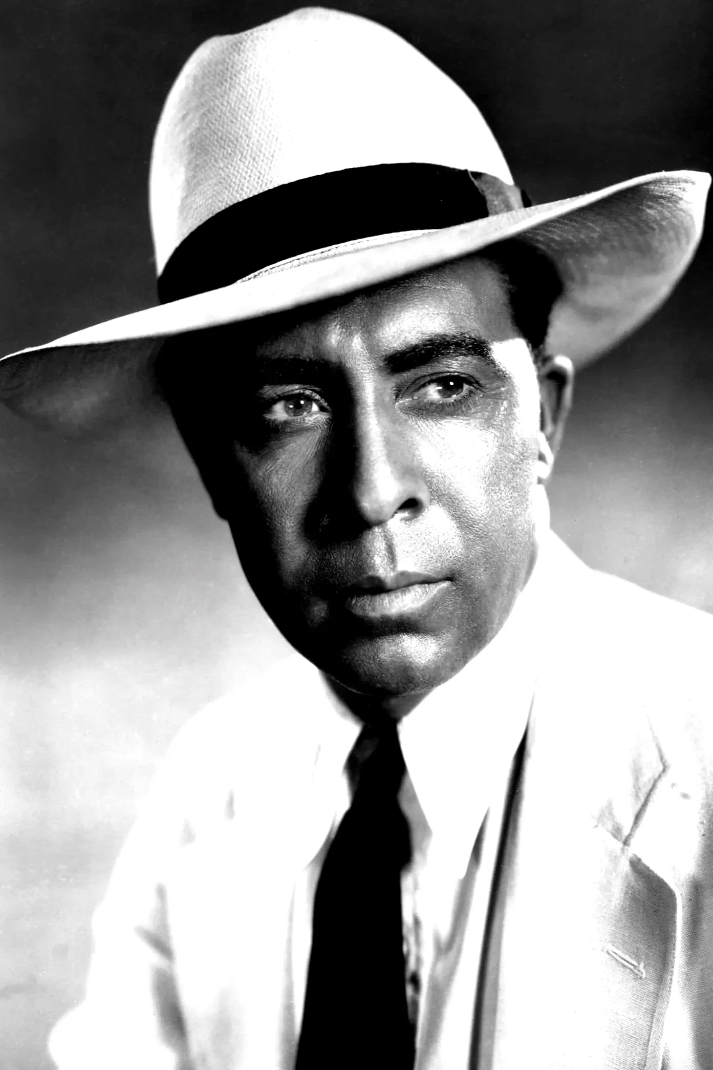  Clarence Brooks