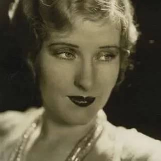  Catherine Dale Owen