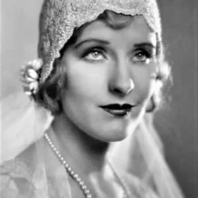 Photo star :  Catherine Dale Owen