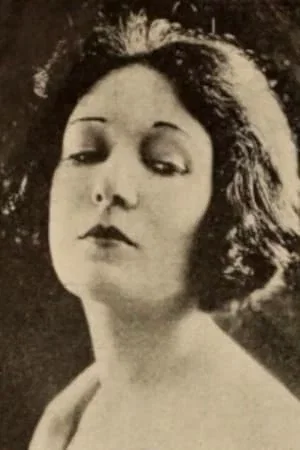  Trilby Clark photo