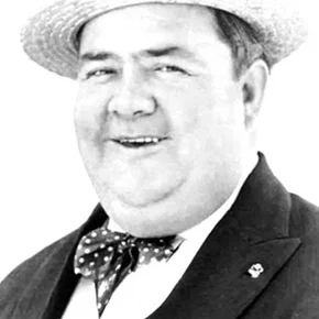 Photo star :  Hughie Mack