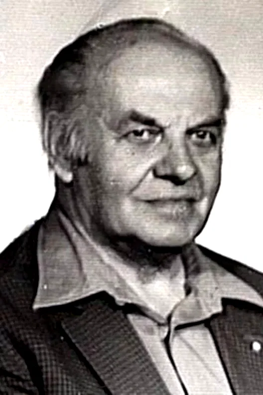  Aleksander Fogiel