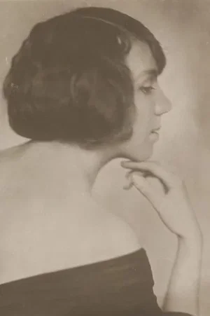 Lyda Salmonova photo