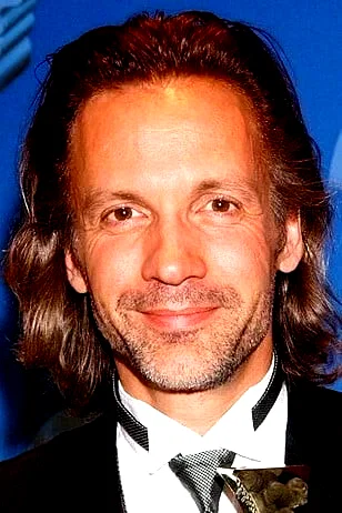 Michael Riley