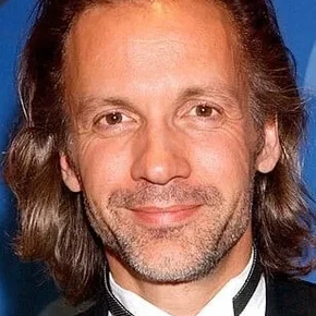 Photo star : Michael Riley