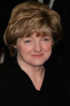 Julia Mckenzie photo