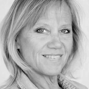  Elisabeth Sand