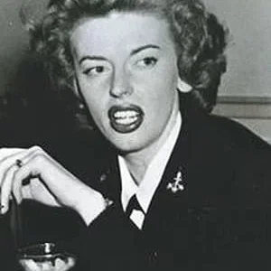  Marjorie Cameron