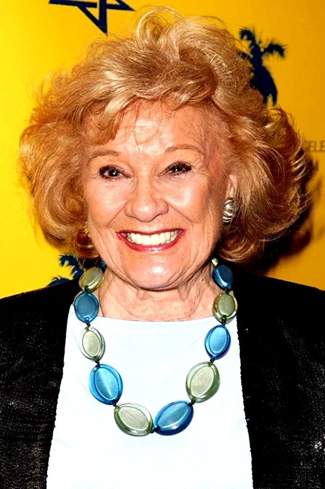  Marian Collier
