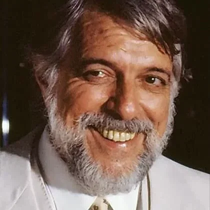  Oswaldo Loureiro