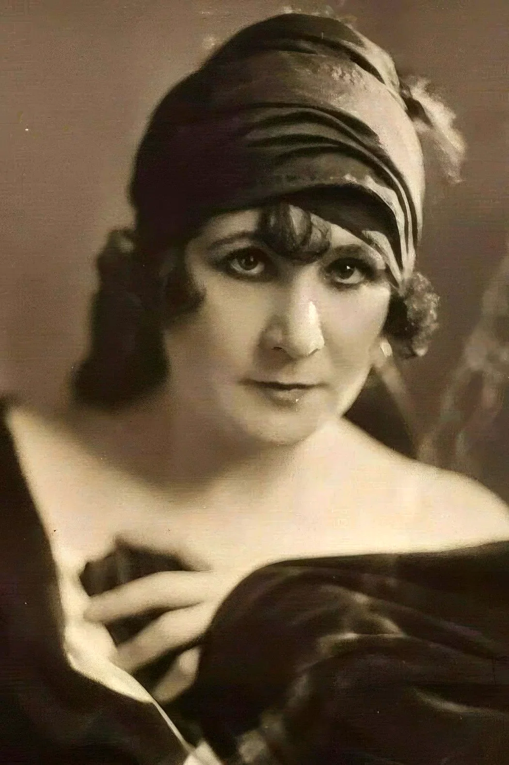  Rose Dione
