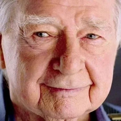  Victor Knight