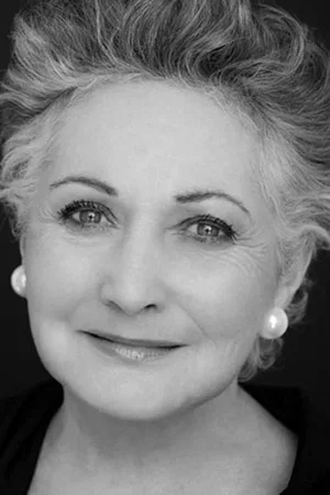  Louisette Dussault