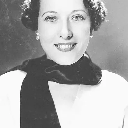  Isabelle Keith