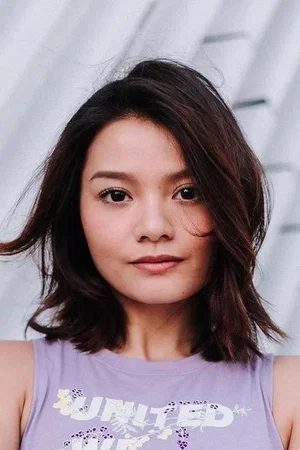  Xenia Tan photo