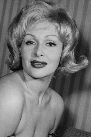  Christiane Nielsen photo