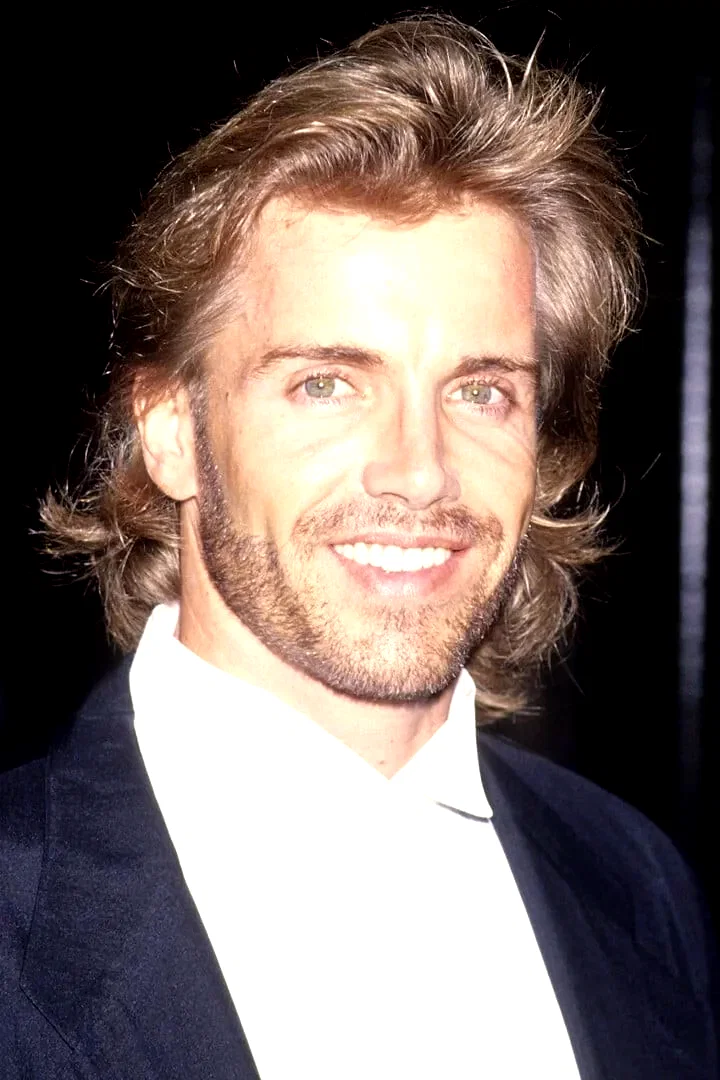  Wolf Larson
