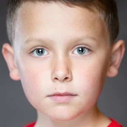  Benjamin Chivers
