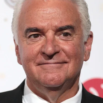  John O'Hurley