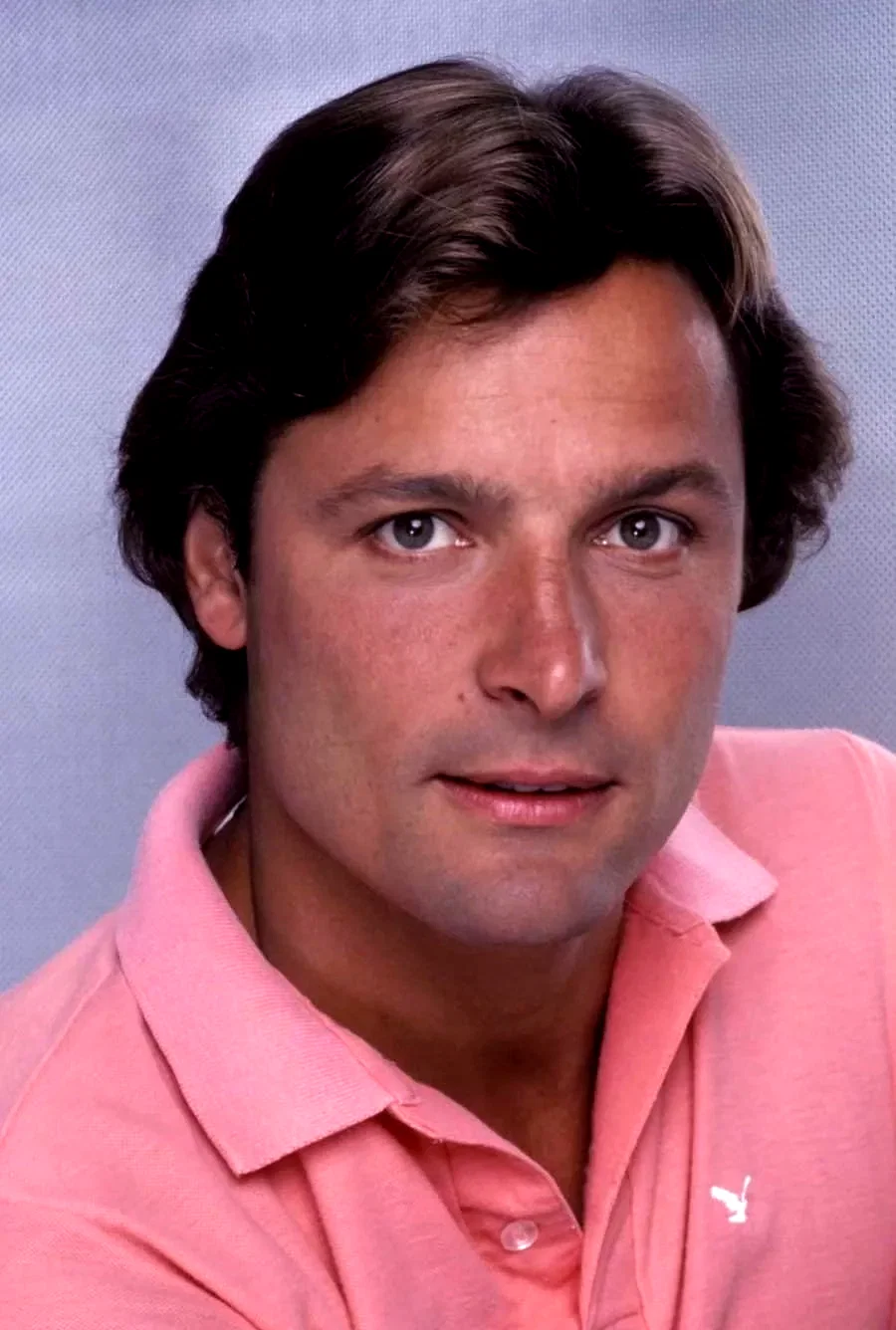  Douglas Barr