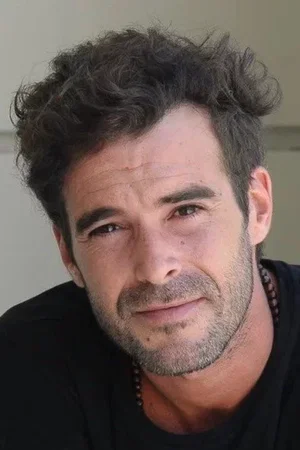  Nicolas Cabre photo