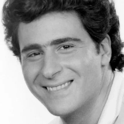 Tony Ganios