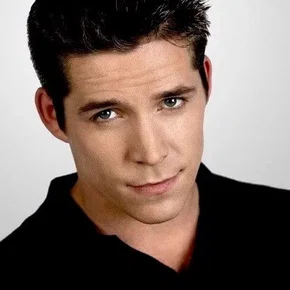 Photo star : Sean Maguire