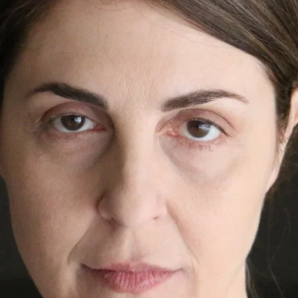  Ellen Dubin