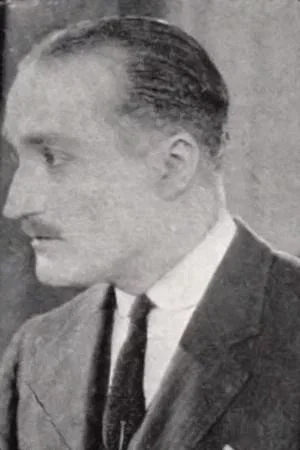 Ernest Hilliard photo