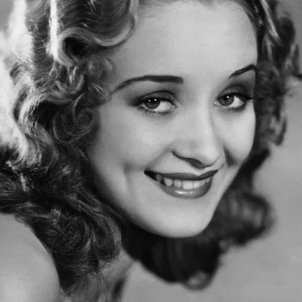  Marian Marsh
