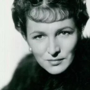 Photo star : Nedda Harrigan