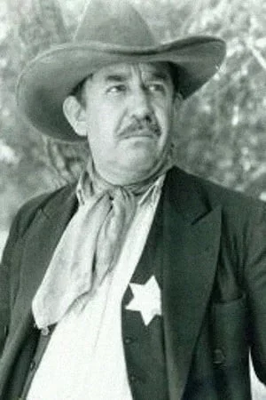  Slim Whitaker photo