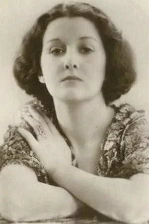 Anne Grey photo