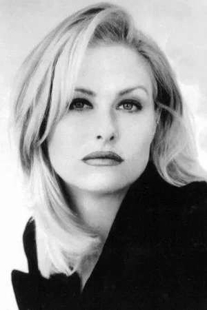 Lezlie Deane photo