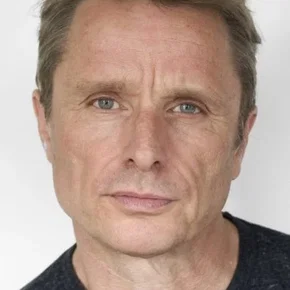 Photo star :  Dikran Tulaine