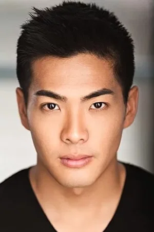  Derek Kwan photo
