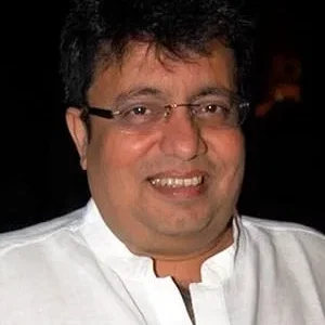  Neeraj Vora
