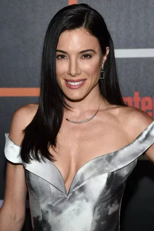  Jaime Murray photo
