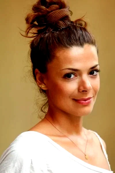  Nasrin Khusrawi