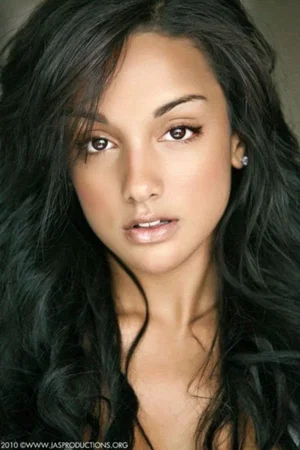  Brittney Alger
