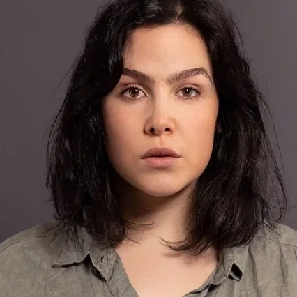  Lucy Honigman