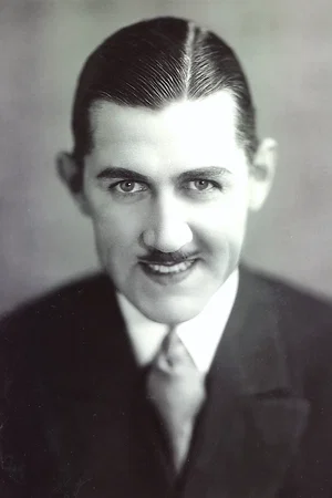  Charley Chase
