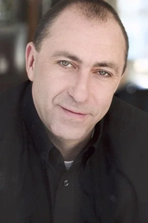  Kevin Scanlon photo