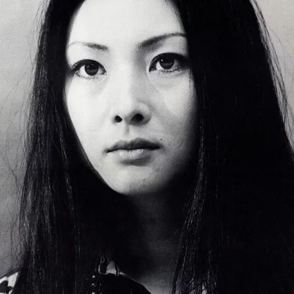  Meiko Kaji
