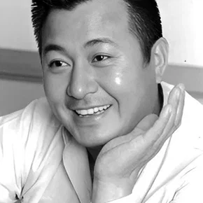 Photo star :  Tatsuo Unemiya