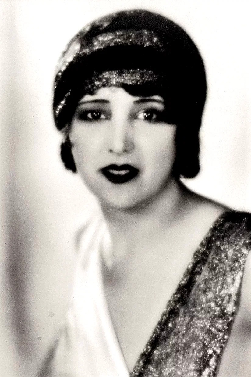 Estelle Taylor