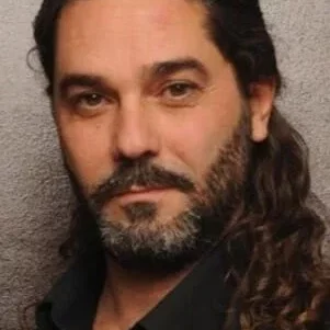  Tomás Martín