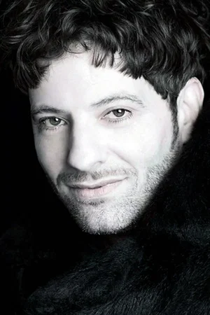  Adrián Yospe photo