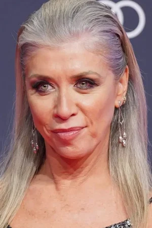  Eva Isanta