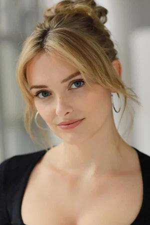  Maggie Weston photo